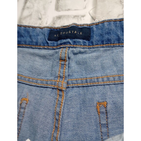 Aeropostale Boyfriend Jeans Women’s Size 10 Distressed Ripped Stone Wash Denim - Picture 9 of 15